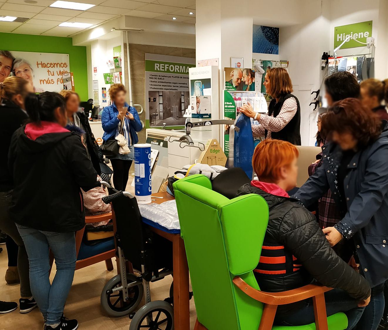 talleres gratuitos en la tienda Abuelo Actual en Bilbao